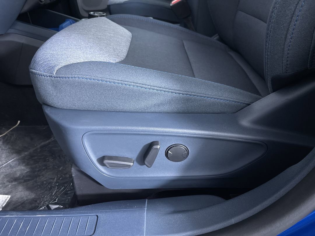 New 2026 Velocity Blue Ford XLT image 13