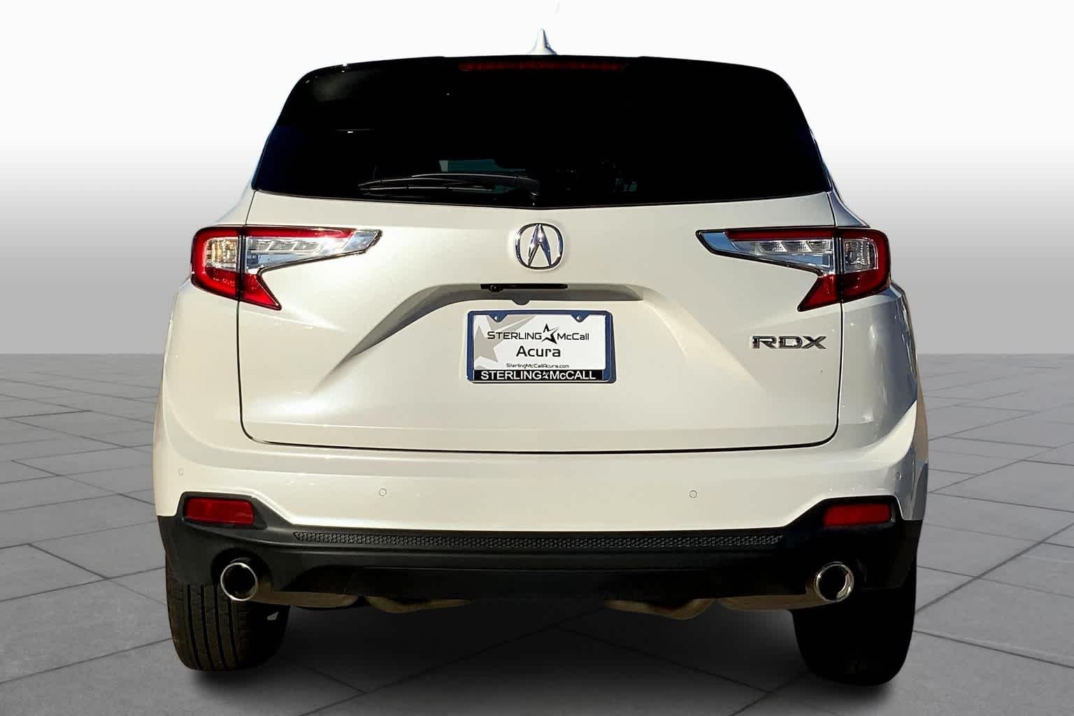 Used 2021 Platinum White Pearl Acura w/Technology Package image 4