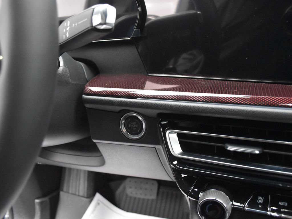 2026 Chevrolet Traverse RS - Photo 11