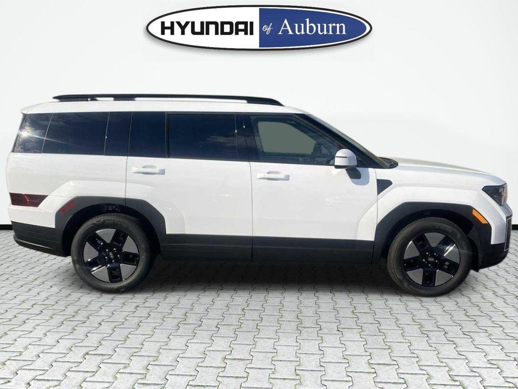 New 2026 White Hyundai SEL image 4