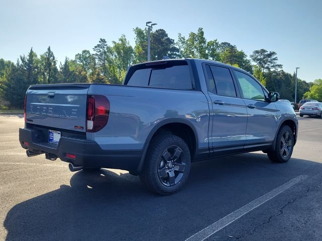 New 2026 Sonic Gray Pearl Honda TrailSport image 4