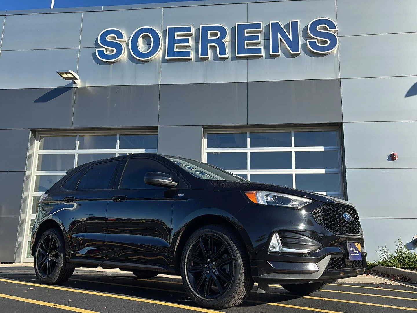 2023 Ford Edge