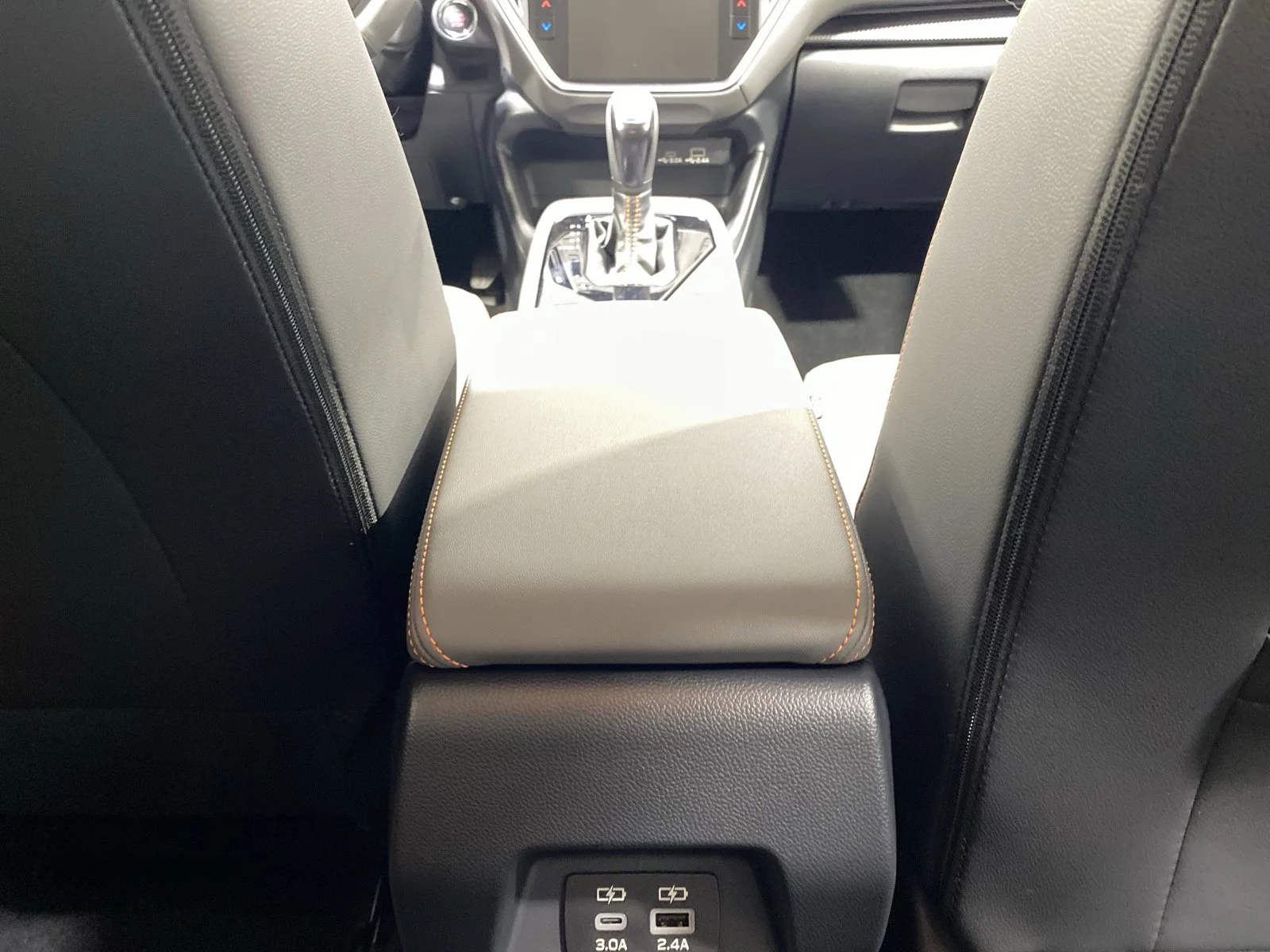 New 2026 CRYSTAL WHITE PEARL Subaru Limited Hybrid image 21