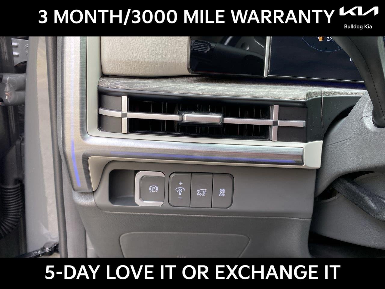 Used 2024 Hampton Gray Hyundai Limited image 27