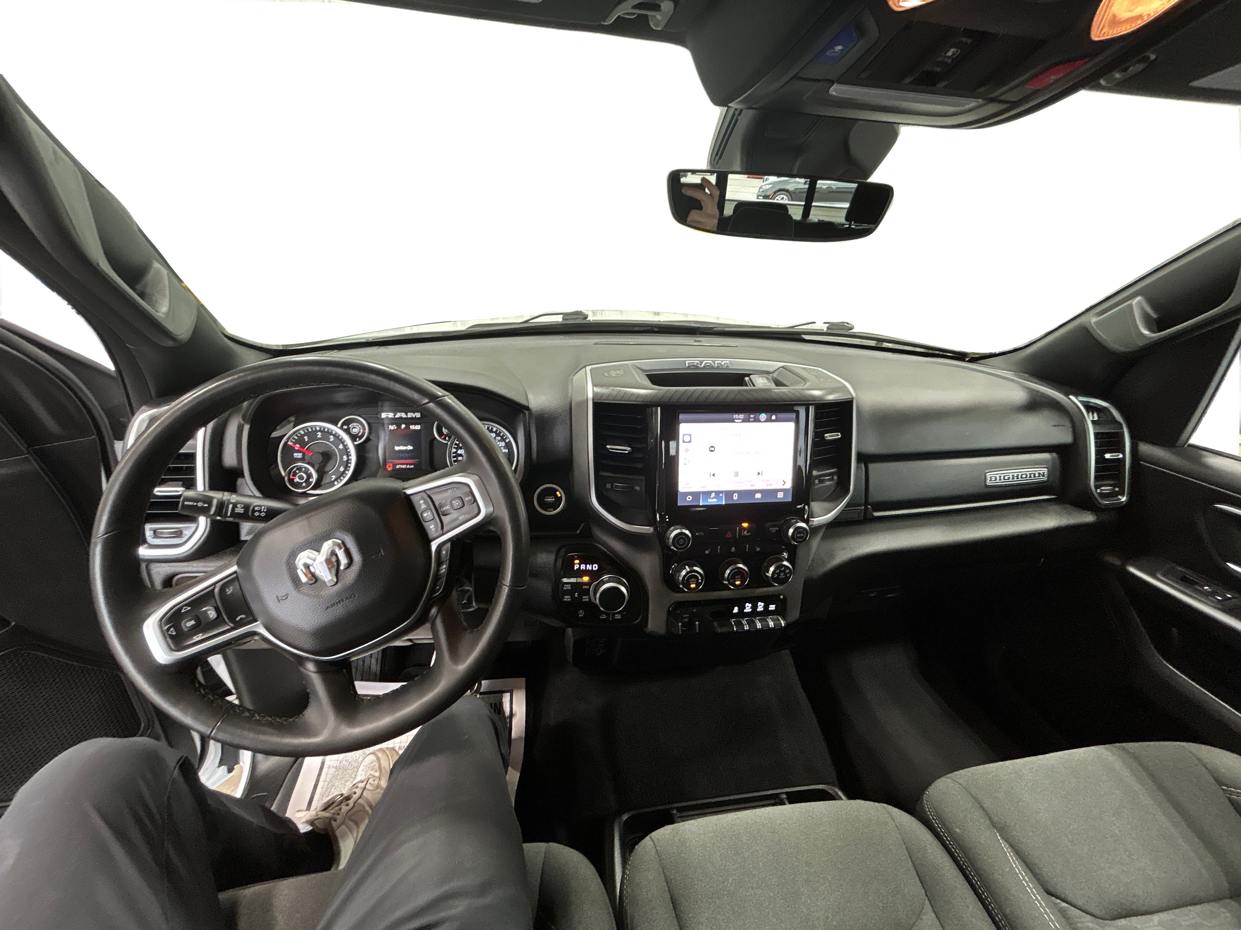 Used 2025 White Ram Big Horn/Lone Star image 18
