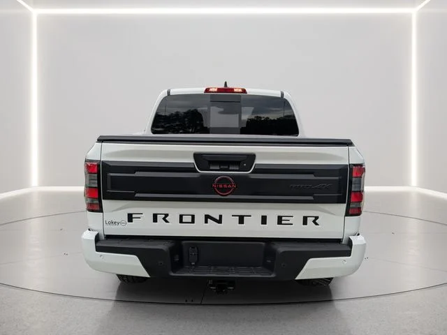 New 2026 White Nissan PRO-4X image 6