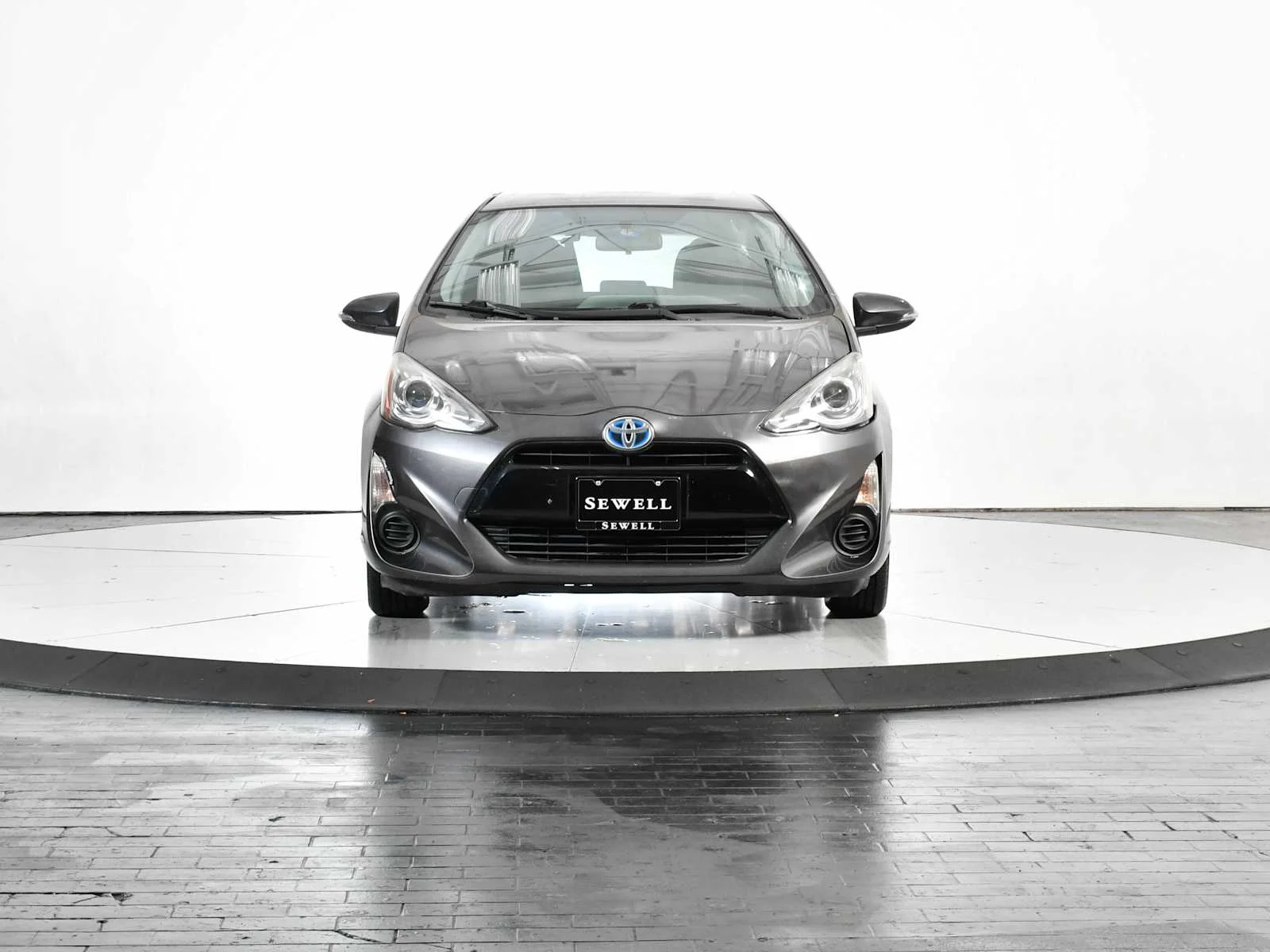 Used 2015 Magnetic Gray Metallic Toyota Two image 8