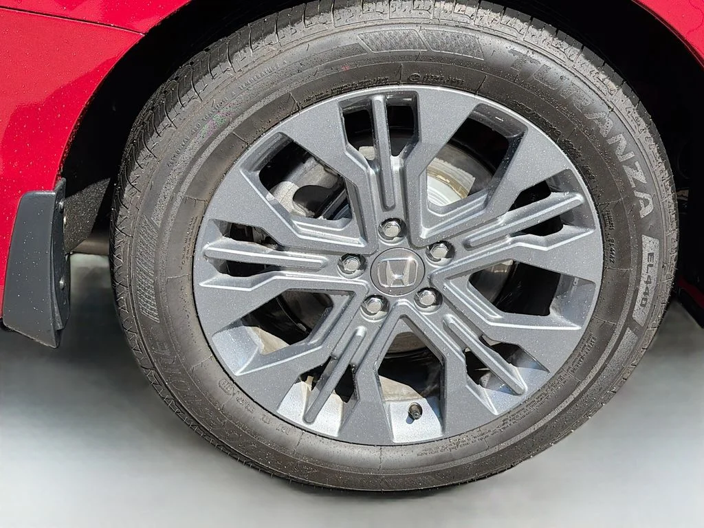 Used 2026 Radiant Red Metallic II Honda Touring image 9