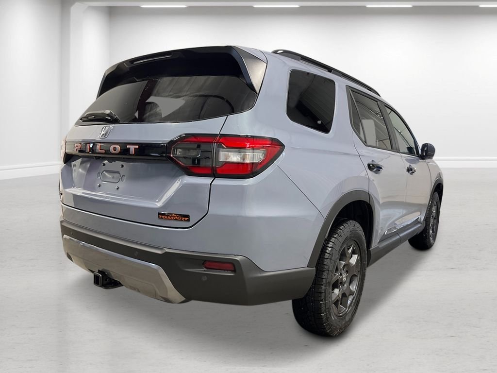 New 2026 Sonic Gray Pearl Honda TrailSport image 5