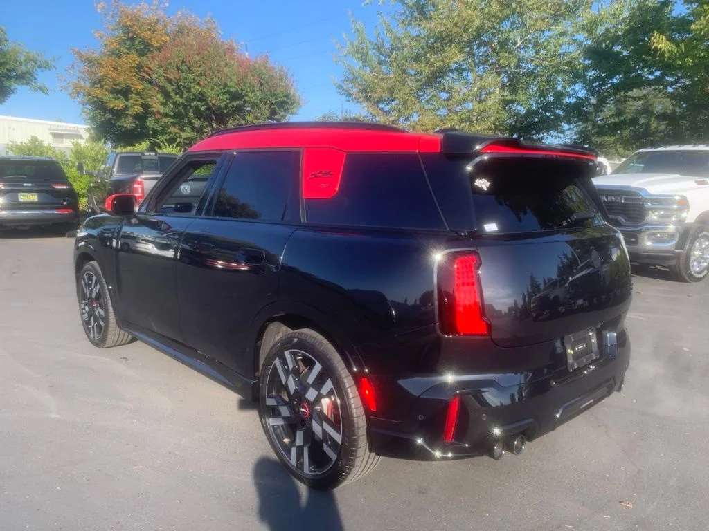 Used 2025 Midnight Black MINI Iconic image 2