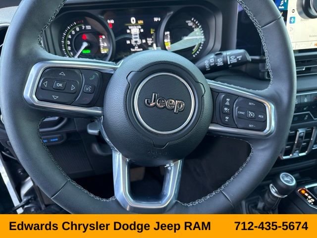 Used 2025 Gray Jeep Sahara 4xe image 16
