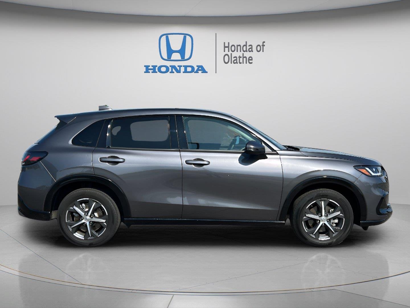 Certified 2024 Honda HR-V EX-L with VIN 3CZRZ2H76RM753496 for sale in Kansas City