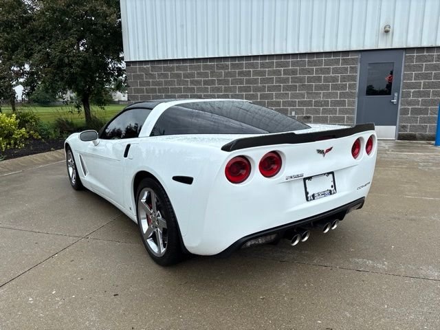 Used 2008 White Chevrolet Base image 8