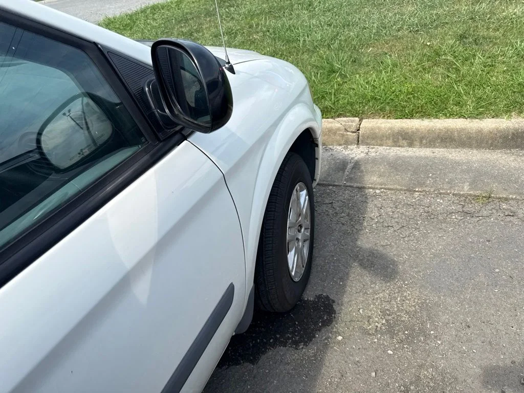 Used 2007 White Dodge SE image 7