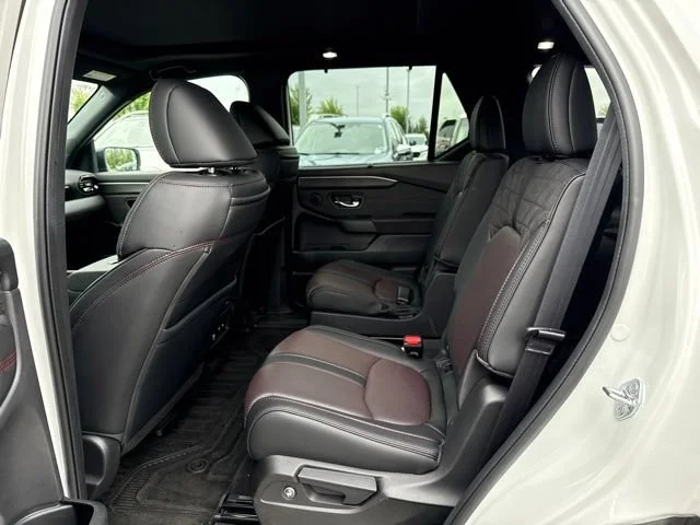 2026 Honda Pilot Black Edition - Photo 12