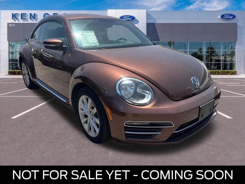 2017 Volkswagen Beetle 1.8T SE Auto's photo
