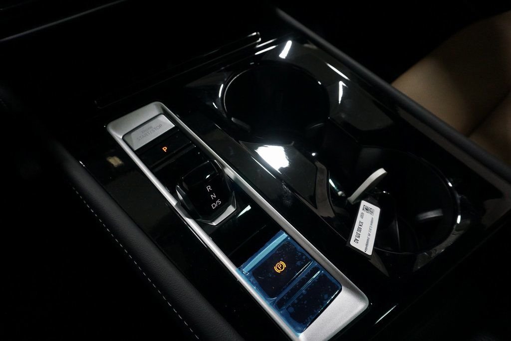 2025 Volkswagen Atlas Cross Sport SE w/Tech - Photo 21