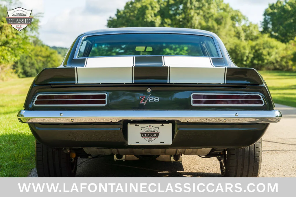 Used 1969 Green Chevrolet Z28 image 16