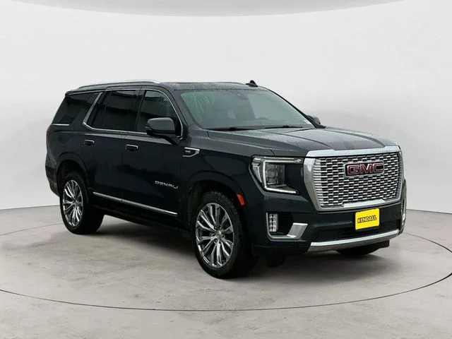 Used 2021 Hunter Green GMC Denali image 7