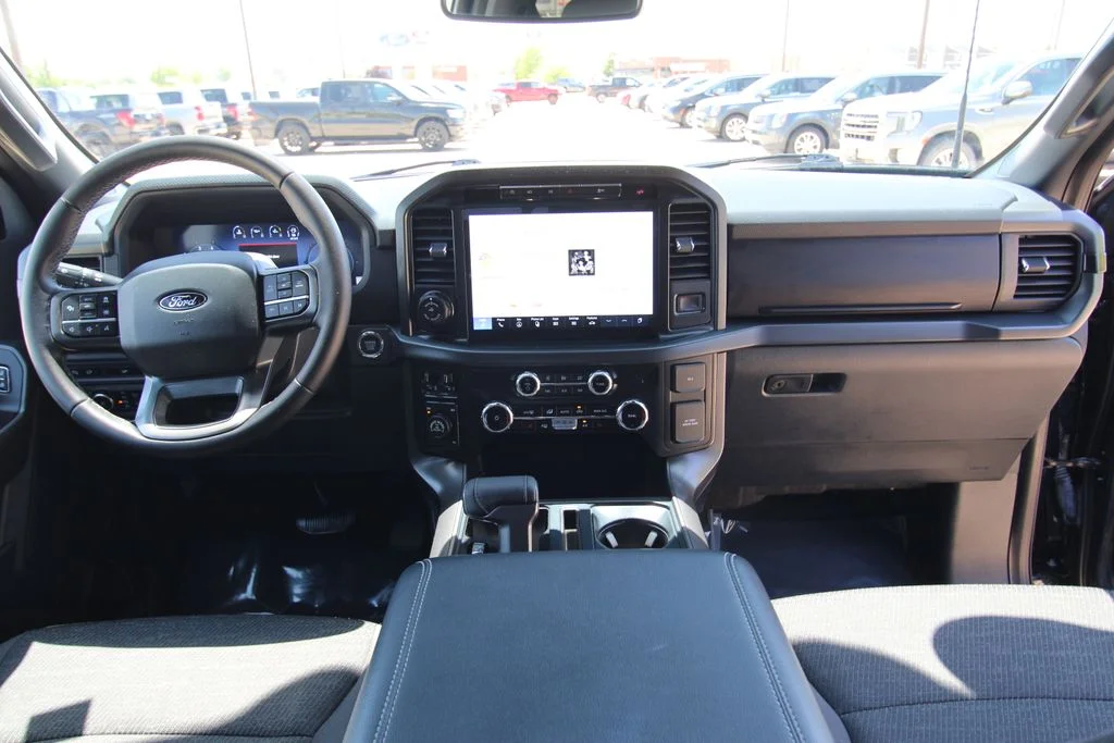 Used 2024  Ford XLT image 44