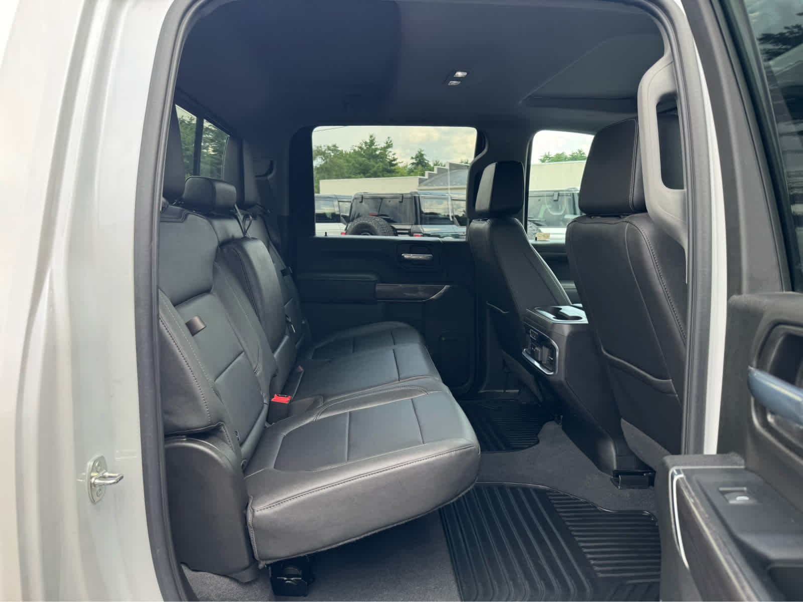 Used 2021 Summit White Chevrolet LTZ image 12