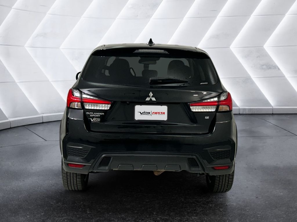 Used 2024 Black Mitsubishi 2.0 SE image 5