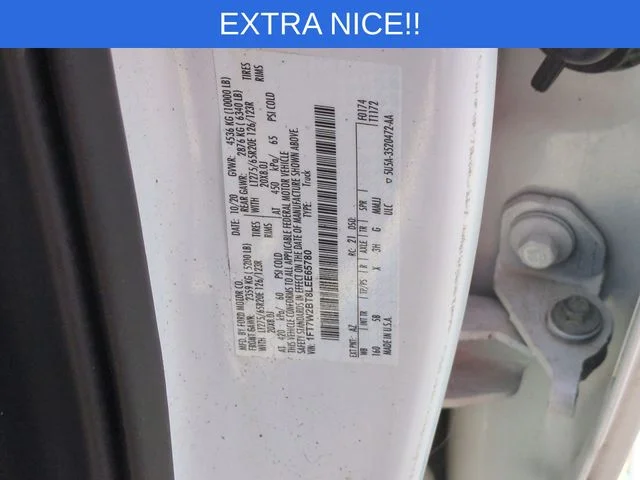 Used 2020 White Ford Lariat image 44