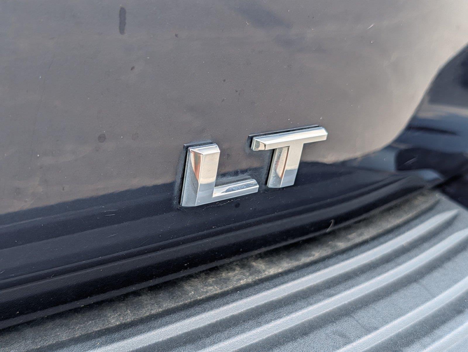 Used 2022 MIDNIGHT BLUE METALLIC Chevrolet LT image 35