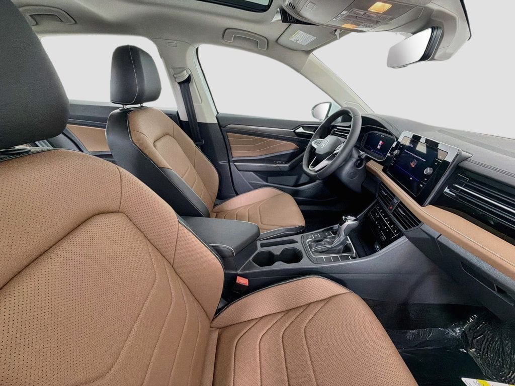 New 2026 Opal White Pearl Volkswagen SEL Automatic image 30