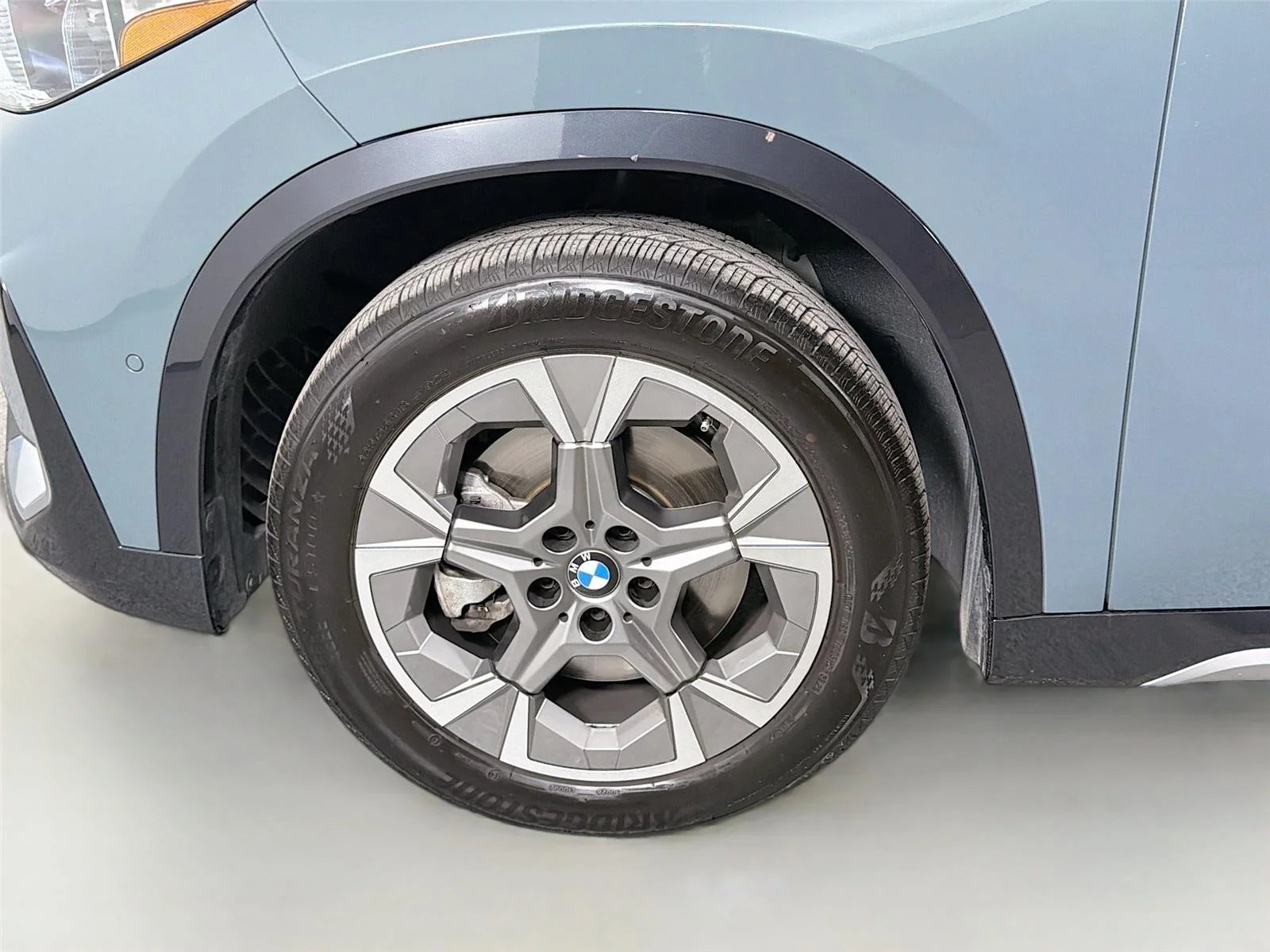 Used 2026 Cape York Green Metallic BMW xDrive28i image 30
