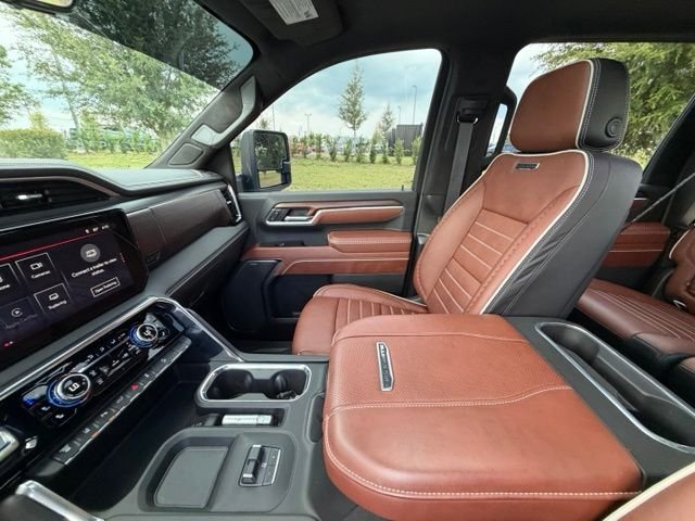 Used 2026 White GMC Denali Ultimate image 26