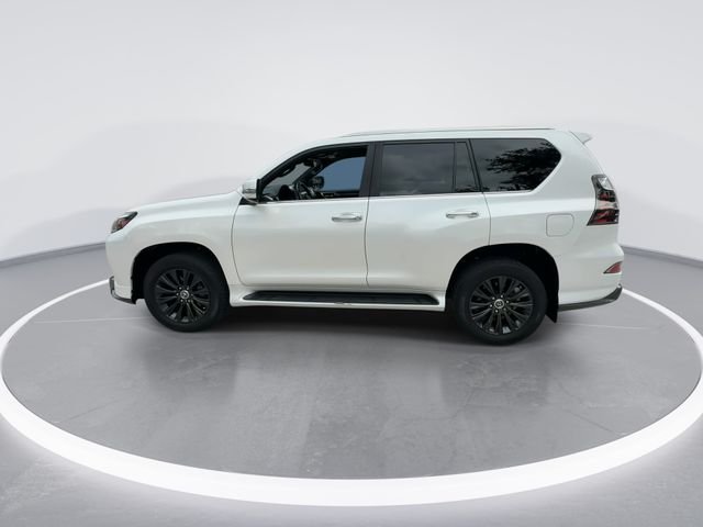 Certified Used 2023 White Lexus 460 image 5