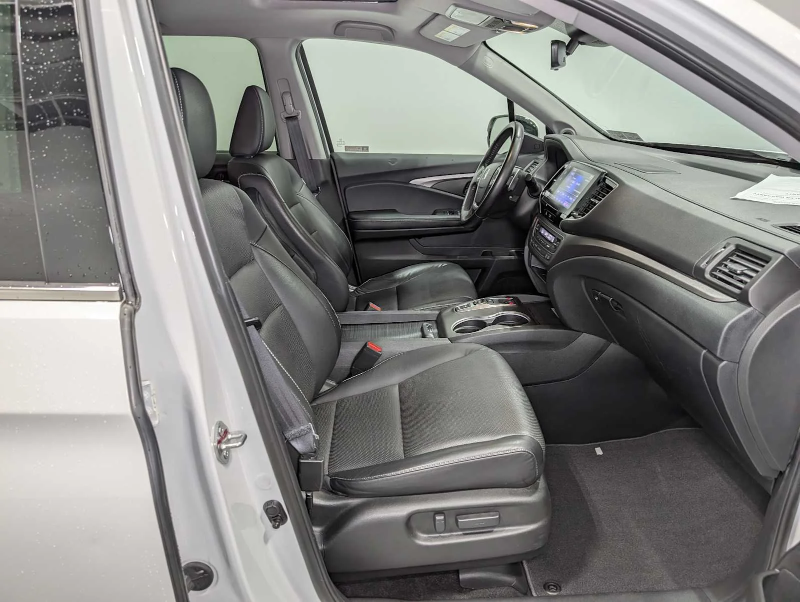 Used 2022 Platinum White Pearl Honda RTL-E image 37