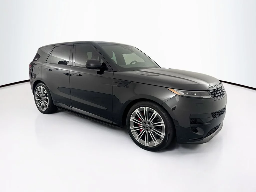 Certified Used 2024 Black Land Rover Dynamic SE image 3