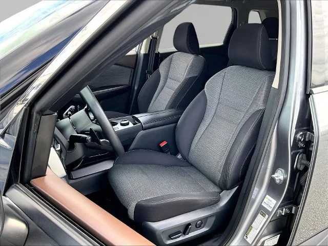 Used 2021 Gun Metallic Nissan SV image 10