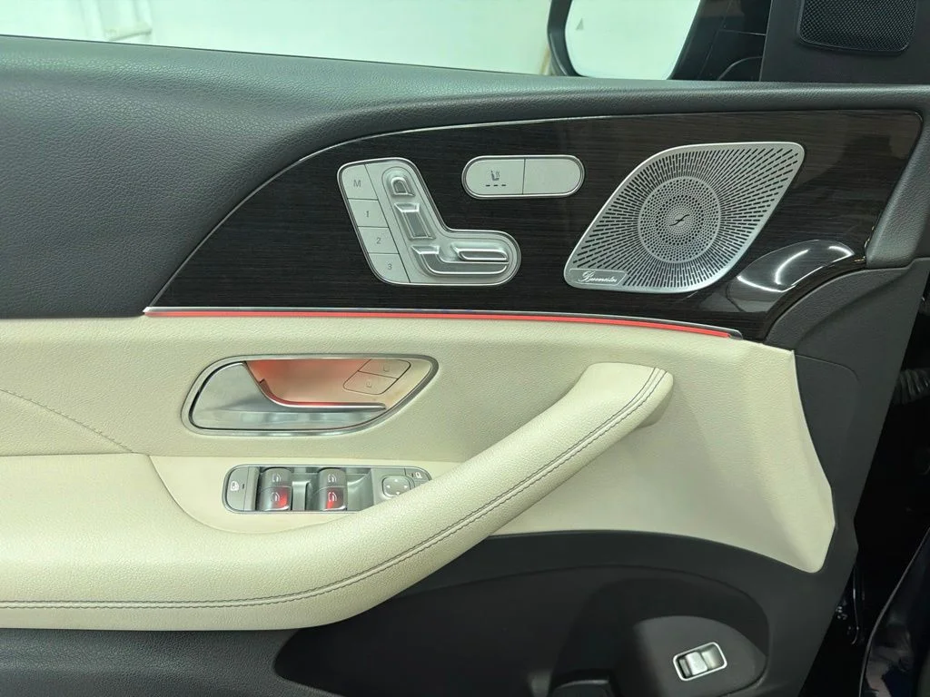 Certified Used 2020 Blue Mercedes-Benz GLE 350 image 22
