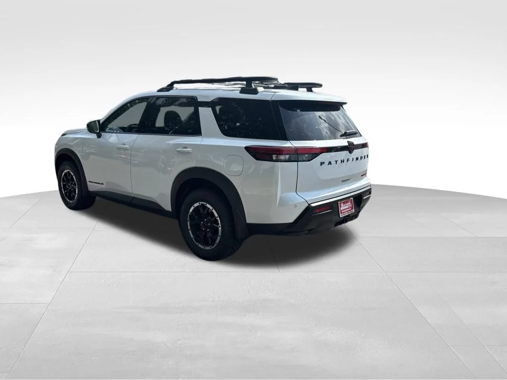 New 2026 Everest White Pearl TriCoat Nissan Rock Creek® image 2