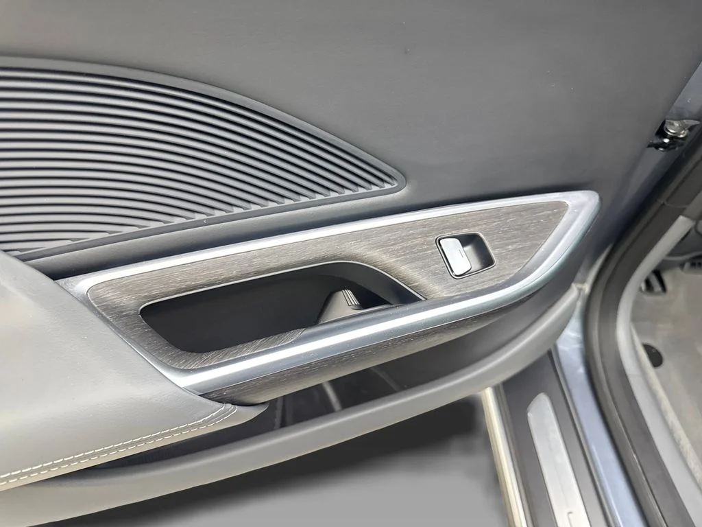 Used 2024 Gray Lucid Touring image 38