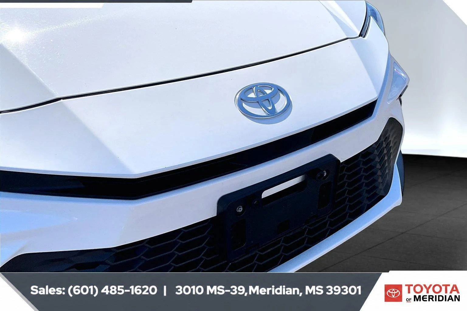 Used 2025 Ice Cap Toyota SE (Natl) image 21