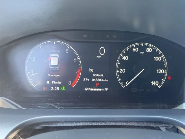 Used 2025  Honda EX-L image 12