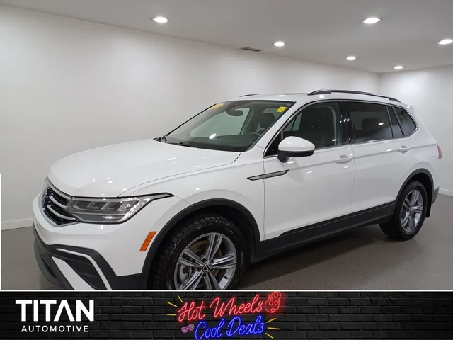 2024 Volkswagen Tiguan Comfortline 4Motion*Adapt Cruise | Remote Start | Htd Lthr & Wheel | Pano Roof | Blind Spot Detect
