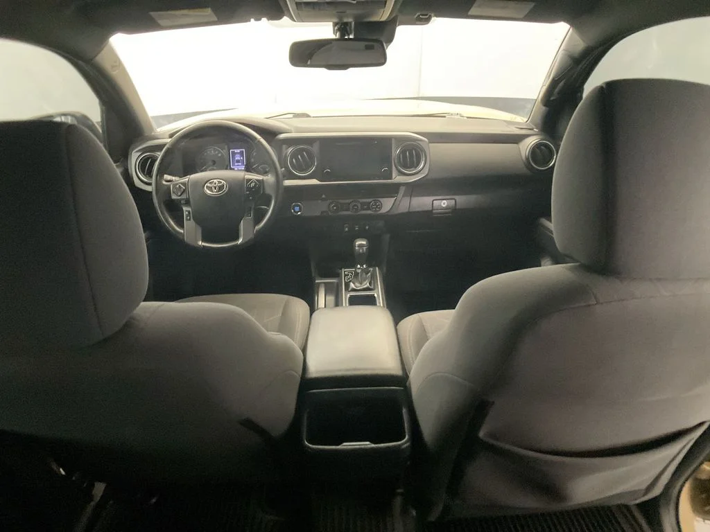Used 2018 Quicksand Toyota TRD Off-Road image 28