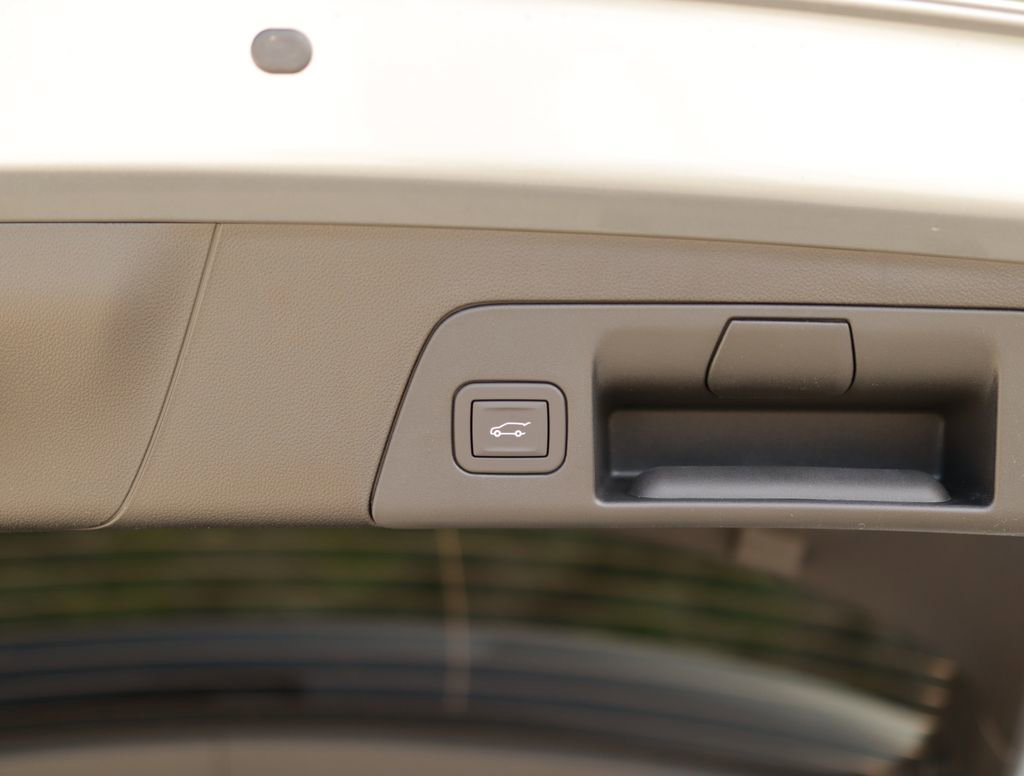 2026 Buick Envision Sport Touring - Photo 32