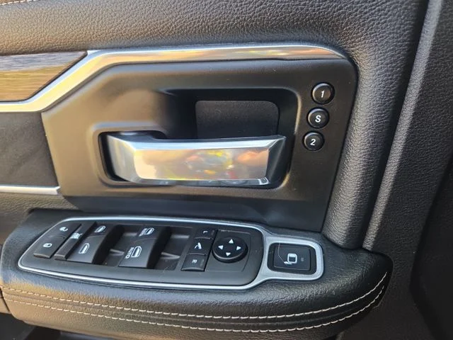 Used 2021 Red Ram Laramie image 14