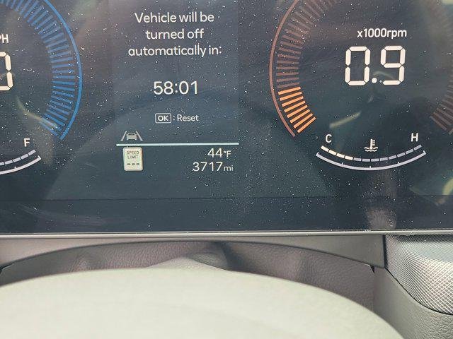 New 2025 Abyss Black Hyundai SEL image 25