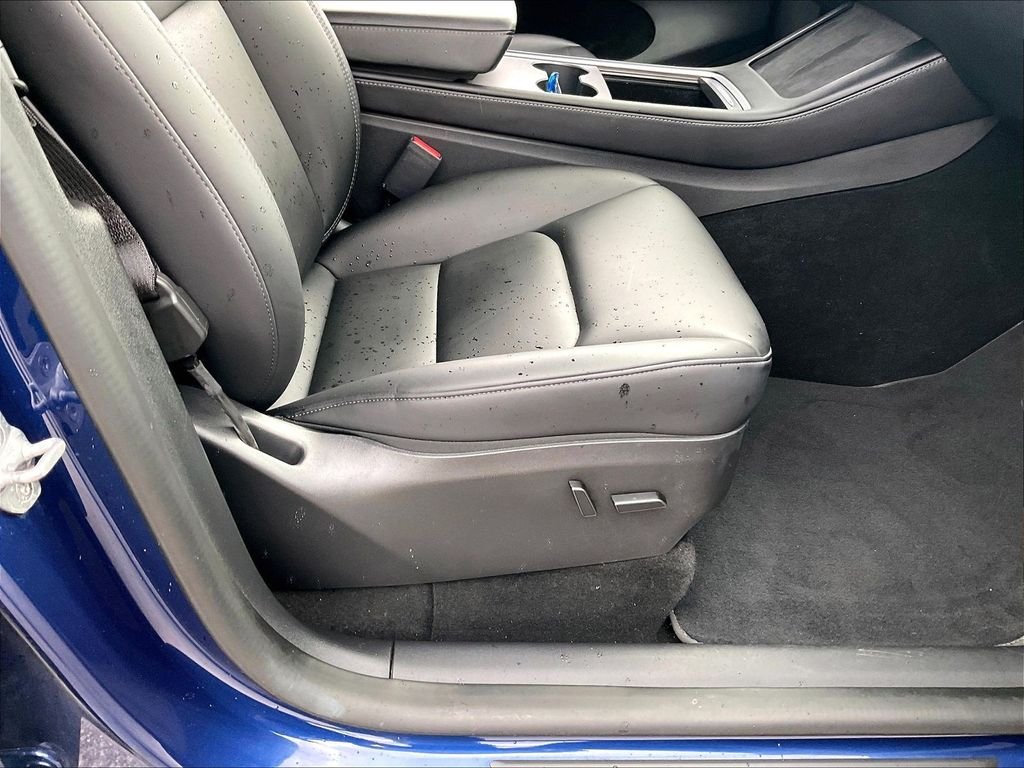 Used 2022 Deep Blue Metallic Tesla Long Range image 36
