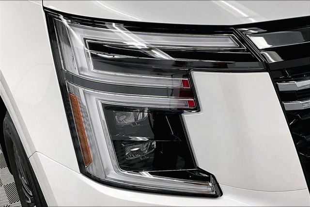 New 2026 Aspen White Tricoat Nissan SL image 14