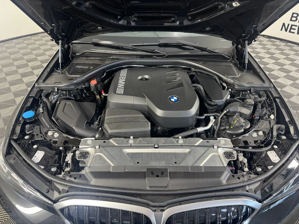 New 2026 Black Sapphire Metallic BMW 330i xDrive image 20