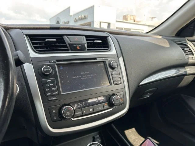 Used 2017 Gun Metallic Nissan 3.5 SL image 38