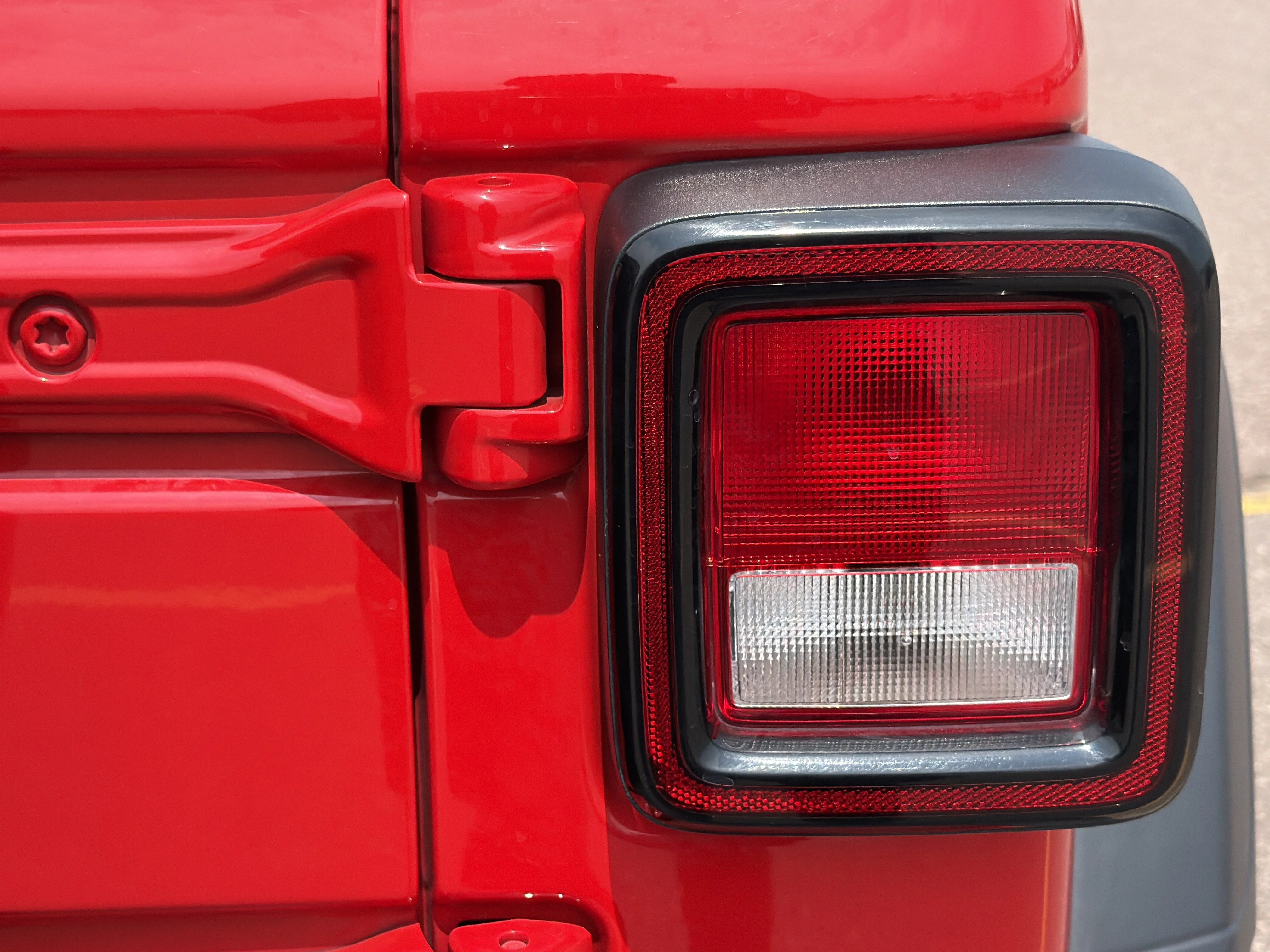 Used 2025 Firecracker Red Clearcoat Jeep Sport S image 17